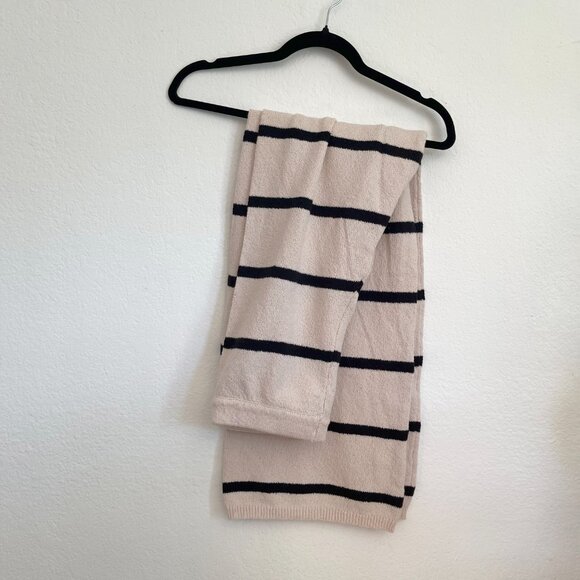 ASOS Design Knitted Pants in Textured Yarn in Stripe - Picture 4 of 5